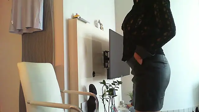   Angel78   online show from 2, 10, 2025