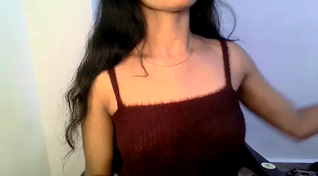 Snapshot of RIYAA_2 chatting on 8, 1, 2025 RIYAA 2 online show from 8, 1, 2025