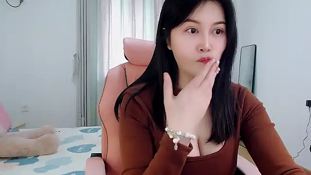 Snapshot of Little-sweet chatting on 7, 3, 2025 Little-sweet online show from 7, 3, 2025