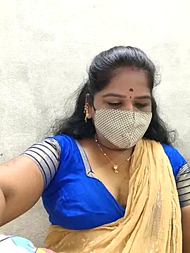 Snapshot of MaaliiiPonuTamil chatting on 3, 5, 2026 MaaliiiPonuTamil online show from 3, 5, 2026