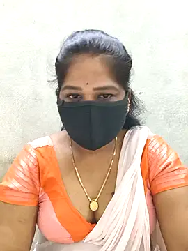 Snapshot of MaaliiiPonuTamil chatting on 25, 5, 2026 MaaliiiPonuTamil online show from 25, 5, 2026