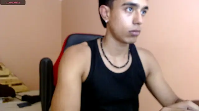 Snapshot of karlgiles_ chatting on 16, 2, 2025 karlgiles online show from 16, 2, 2025