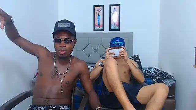 Snapshot of jaycolinss chatting on 11, 3, 2026 jaycolinss online show from 11, 3, 2026