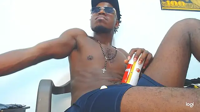 Snapshot of jaycolinss chatting on 21, 3, 2026 jaycolinss online show from 21, 3, 2026