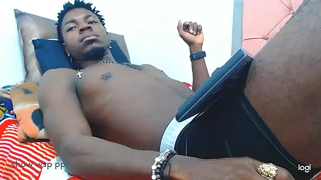 Snapshot of jaycolinss chatting on 24, 3, 2026 jaycolinss online show from 24, 3, 2026