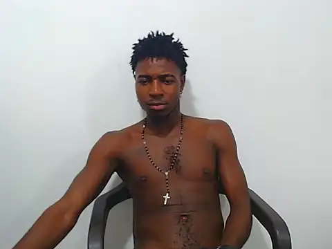 Snapshot of jaycolinss chatting on 5, 4, 2026 jaycolinss online show from 5, 4, 2026