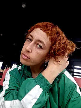 Snapshot of Mardul-ce chatting on 6, 10, 2025 Mardul-ce online show from 6, 10, 2025