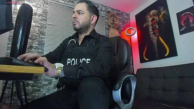 Snapshot of Ethan_Castellano chatting on 5, 5, 2026 Ethan Castellano online show from 5, 5, 2026