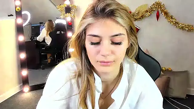 Cherry Price online show from 8, 1, 2025