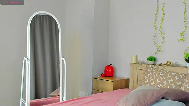 Cherry Price online show from 8, 4, 2026