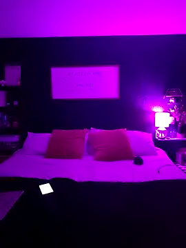  CumSeeV  online show from 18, 10, 2025