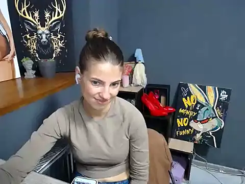 Snapshot of felicity_gold chatting on 17, 9, 2025 felicity gold online show from 17, 9, 2025