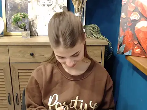 Snapshot of felicity_gold chatting on 18, 11, 2025 felicity gold online show from 18, 11, 2025