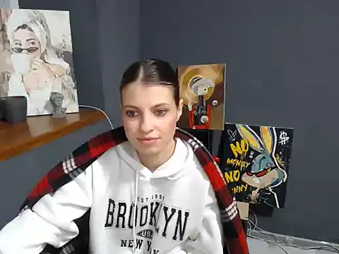 Snapshot of felicity_gold chatting on 8, 1, 2026 felicity gold online show from 8, 1, 2026