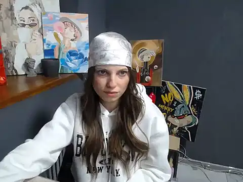 Snapshot of felicity_gold chatting on 9, 3, 2026 felicity gold online show from 9, 3, 2026