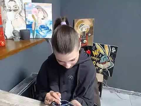 Snapshot of felicity_gold chatting on 17, 3, 2026 felicity gold online show from 17, 3, 2026