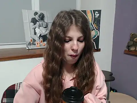 Snapshot of felicity_gold chatting on 13, 4, 2026 felicity gold online show from 13, 4, 2026