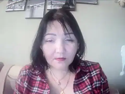 Snapshot of ClaireSunset chatting on 6, 3, 2025 ClaireSunset online show from 6, 3, 2025