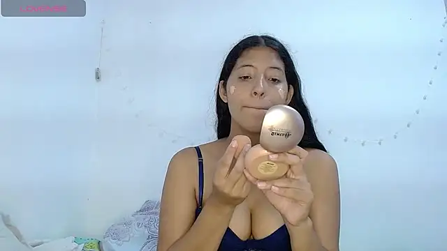 evaluna horny  online show from 19, 3, 2025