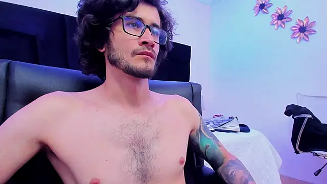 Loggan donnelly online show from 24, 1, 2025