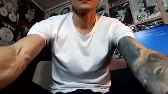 Loggan donnelly online show from 6, 2, 2026