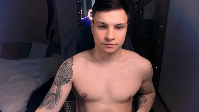 Snapshot of handsome_guy01 chatting on 6, 12, 2024 handsome guy01 online show from 6, 12, 2024