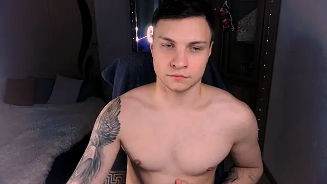 Snapshot of handsome_guy01 chatting on 7, 12, 2024 handsome guy01 online show from 7, 12, 2024