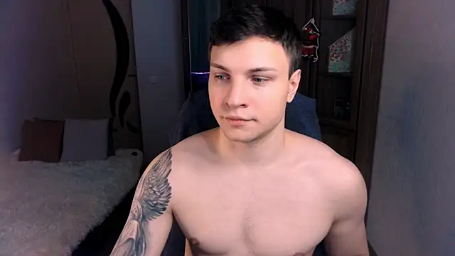 Snapshot of handsome_guy01 chatting on 15, 12, 2024 handsome guy01 online show from 15, 12, 2024