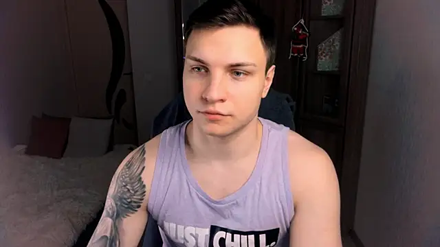 Snapshot of handsome_guy01 chatting on 18, 12, 2024 handsome guy01 online show from 18, 12, 2024