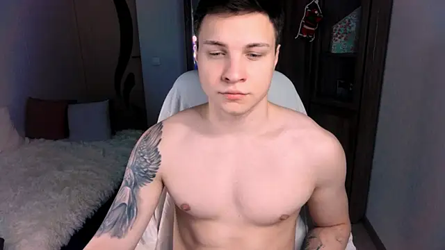 Snapshot of handsome_guy01 chatting on 25, 12, 2024 handsome guy01 online show from 25, 12, 2024