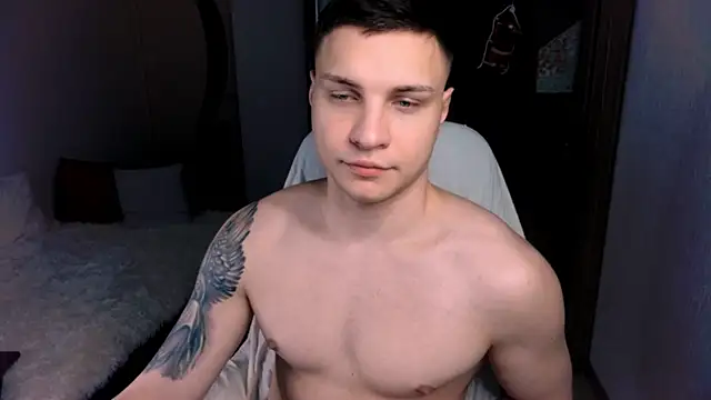 Snapshot of handsome_guy01 chatting on 26, 12, 2024 handsome guy01 online show from 26, 12, 2024