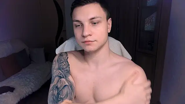 Snapshot of handsome_guy01 chatting on 20, 1, 2025 handsome guy01 online show from 20, 1, 2025