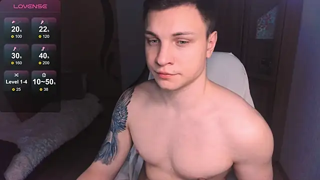 Snapshot of handsome_guy01 chatting on 24, 1, 2025 handsome guy01 online show from 24, 1, 2025