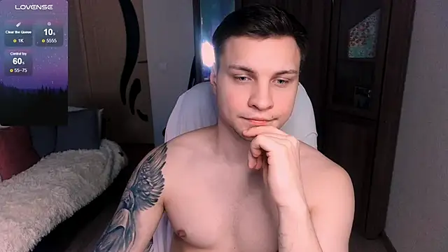 Snapshot of handsome_guy01 chatting on 27, 1, 2025 handsome guy01 online show from 27, 1, 2025