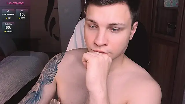 Snapshot of handsome_guy01 chatting on 30, 1, 2025 handsome guy01 online show from 30, 1, 2025