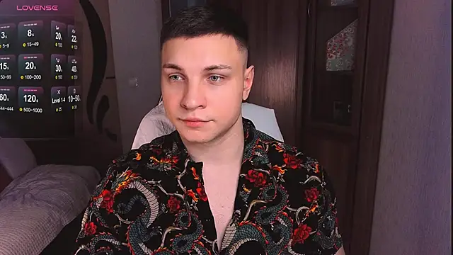 Snapshot of handsome_guy01 chatting on 31, 1, 2025 handsome guy01 online show from 31, 1, 2025