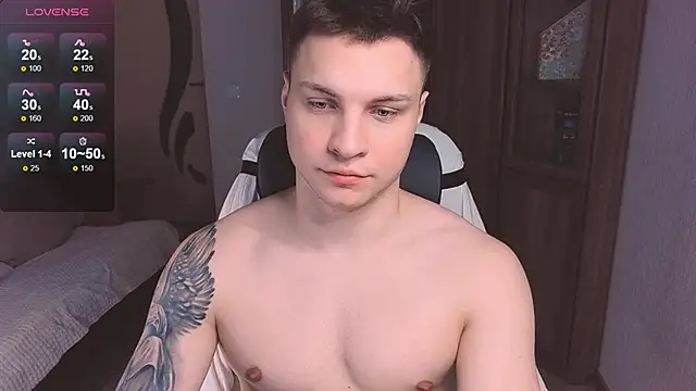 Snapshot of handsome_guy01 chatting on 12, 2, 2025 handsome guy01 online show from 12, 2, 2025