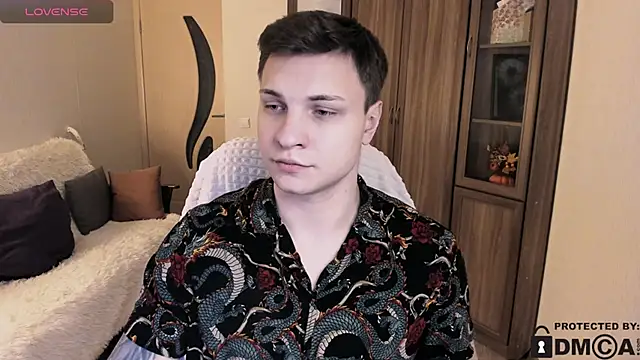 Snapshot of handsome_guy01 chatting on 20, 11, 2025 handsome guy01 online show from 20, 11, 2025