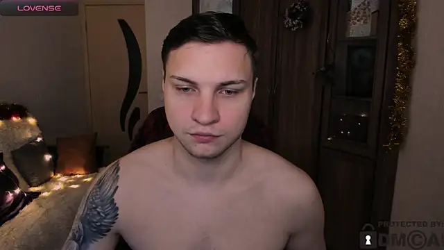 Snapshot of handsome_guy01 chatting on 30, 11, 2025 handsome guy01 online show from 30, 11, 2025