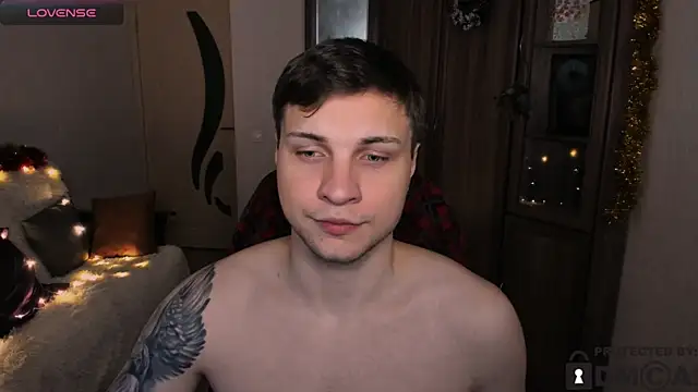 Snapshot of handsome_guy01 chatting on 30, 11, 2025 handsome guy01 online show from 30, 11, 2025