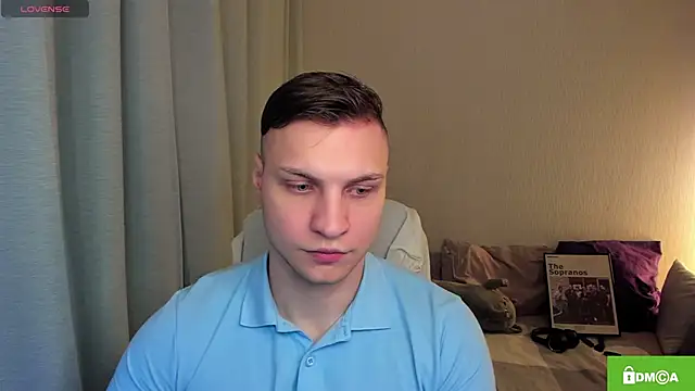 Snapshot of handsome_guy01 chatting on 17, 4, 2026 handsome guy01 online show from 17, 4, 2026