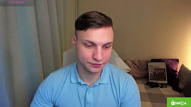 Snapshot of handsome_guy01 chatting on 20, 4, 2026 handsome guy01 online show from 20, 4, 2026