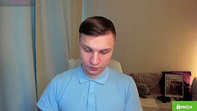 Snapshot of handsome_guy01 chatting on 29, 4, 2026 handsome guy01 online show from 29, 4, 2026