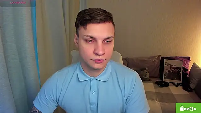 Snapshot of handsome_guy01 chatting on 1, 5, 2026 handsome guy01 online show from 1, 5, 2026
