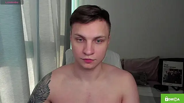 Snapshot of handsome_guy01 chatting on 2, 5, 2026 handsome guy01 online show from 2, 5, 2026