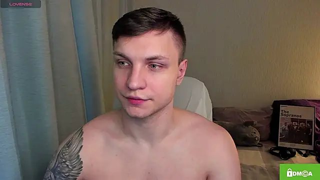 Snapshot of handsome_guy01 chatting on 6, 5, 2026 handsome guy01 online show from 6, 5, 2026