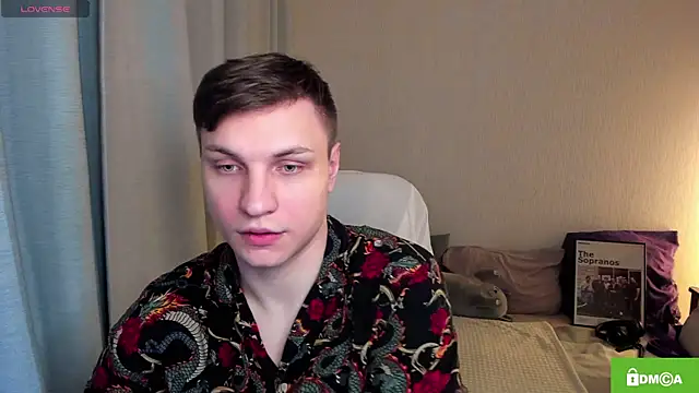 Snapshot of handsome_guy01 chatting on 12, 5, 2026 handsome guy01 online show from 12, 5, 2026
