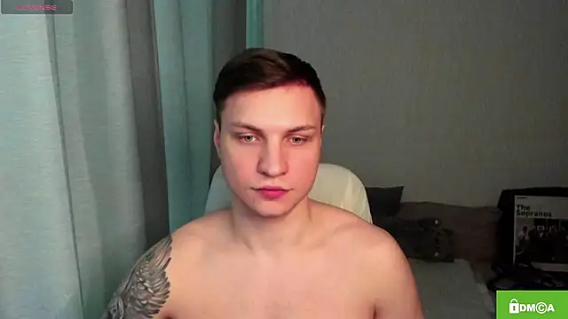 Snapshot of handsome_guy01 chatting on 19, 5, 2026 handsome guy01 online show from 19, 5, 2026