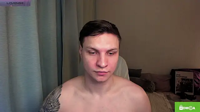 Snapshot of handsome_guy01 chatting on 1, 6, 2026 handsome guy01 online show from 1, 6, 2026