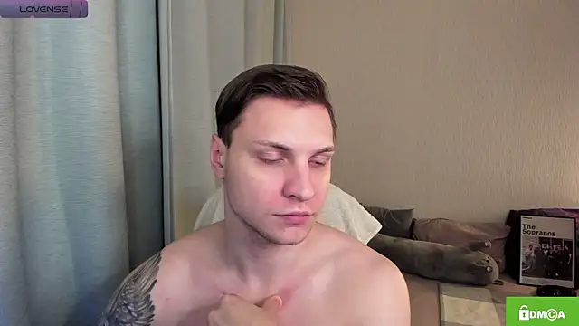Snapshot of handsome_guy01 chatting on 13, 6, 2026 handsome guy01 online show from 13, 6, 2026